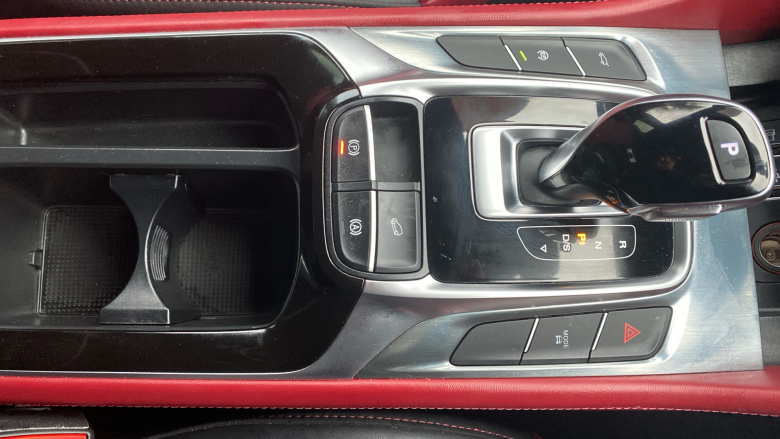 MG HS 1.5 T-GDI Trophy 5dr DCT Petrol Hatchback